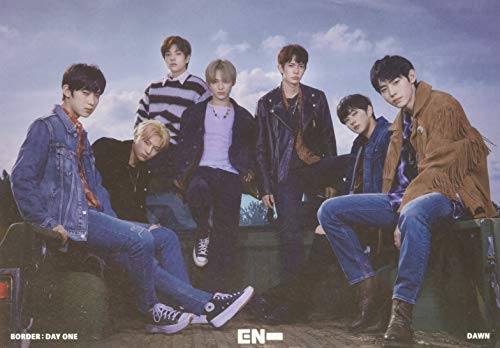 Border Day One Dawn Version Deluxe Boxset Enhypen Amazon De Musik Cds Vinyl