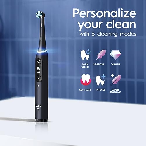 Oral-B IO M8.3B2.2B Series 8 Electric Toothbrush thumb #3