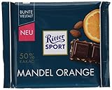 Leckere Halbbitterschokolade mit 50 % Kakaoanteil, verfeinert mit Mandel- und orangeat-stückchen.