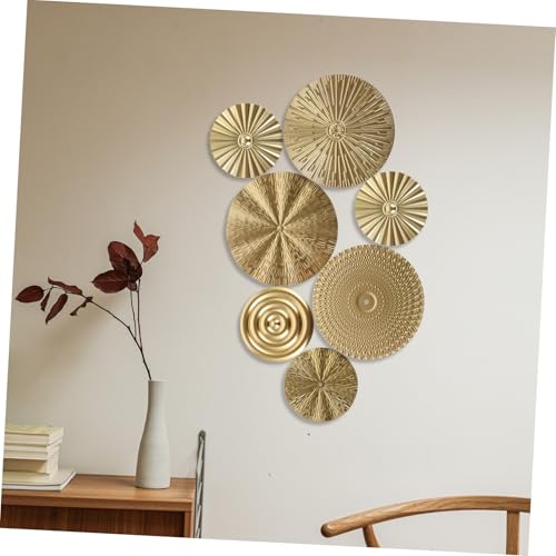 Structure stable de decoration murale dorée pour salon moderne et chic - 3