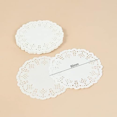 QIUMING 100 pcs Blanc Rond Papier Napperons Napperon Dentelle Napperons pour Tables De Mariage De Noël Fête d'anniversaire Gâteau Napperon Décoration De Table