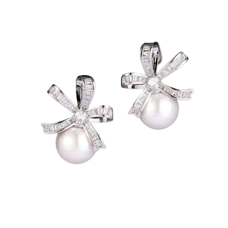 Boucles d'oreilles Or 14 carats et perles moissanite, design papillon luxe