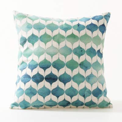 Oreiller motif aquarelle pour sublimer le design de votre salon
