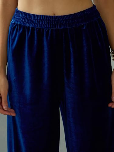 Image of Women Straight Pants
