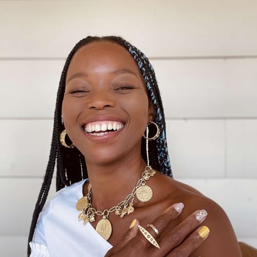 Speak with Confidence, Cash in With Clarity (Magogodi Makhene) - S10E1