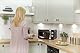 Russell Hobbs RHMM701B 17 Liter, 700 W, schwarz, manuelle Solo-Mikrowelle mit 5 Leistungsstufen, Signalton und Timer, Auftaufunktion, einfache Reinigung