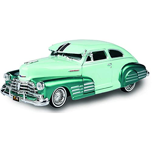 Modelo 1948 Chevy Aerosedan Fleetside 1:24 Diecast