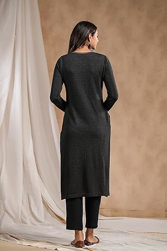 Image of Ishin Women's Polyester Regular Fit Tunic Geometric Regular Shirt