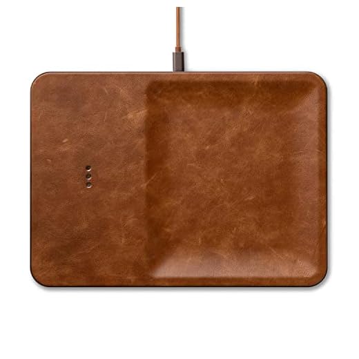Courant Catch:3 Classics - Italian Leather Wireless Charging Station and Valet Tray (Saddle) - Qi Certified - Compatible with iPhone 15, 14, 13, 12, 11, Galaxy S21, S20, Note, AirPods, AirPods Pro