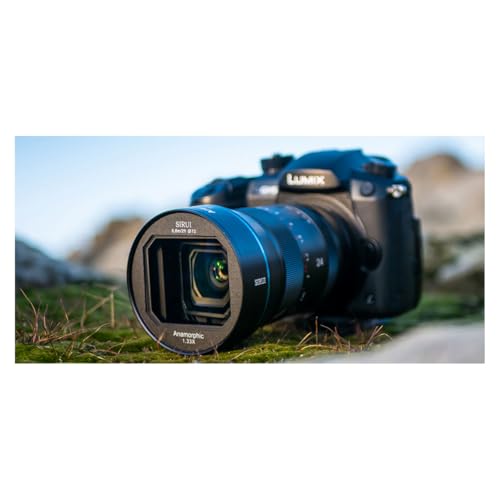 Image of SIRUI 24mm F2.8 Anamorphic 1.33X Lens (E Mount)