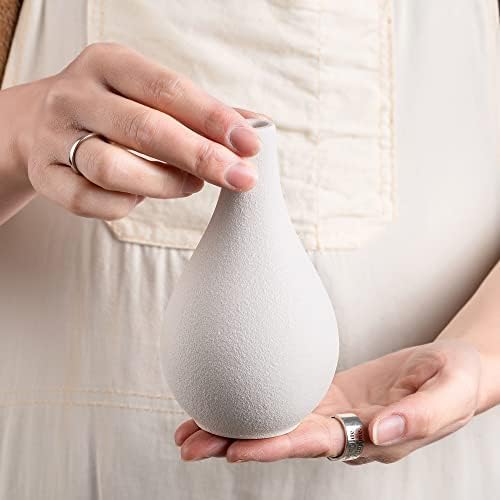 Sziqiqi Small White Ceramic Vase Set of 5, Decorative Vases for Flowers with Minimalist Design for Home Table Centerpiece, Modern Handmade Vase for Wedding Office Living Room Kitchen Decoration