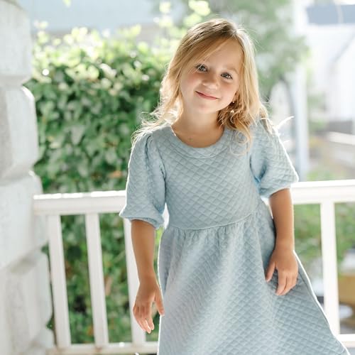 Hope & Henry Girls' Matelasse Dress2