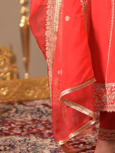 Image of INDO ERA Women's White Viscose Rayon Straight Embroidered Kurta