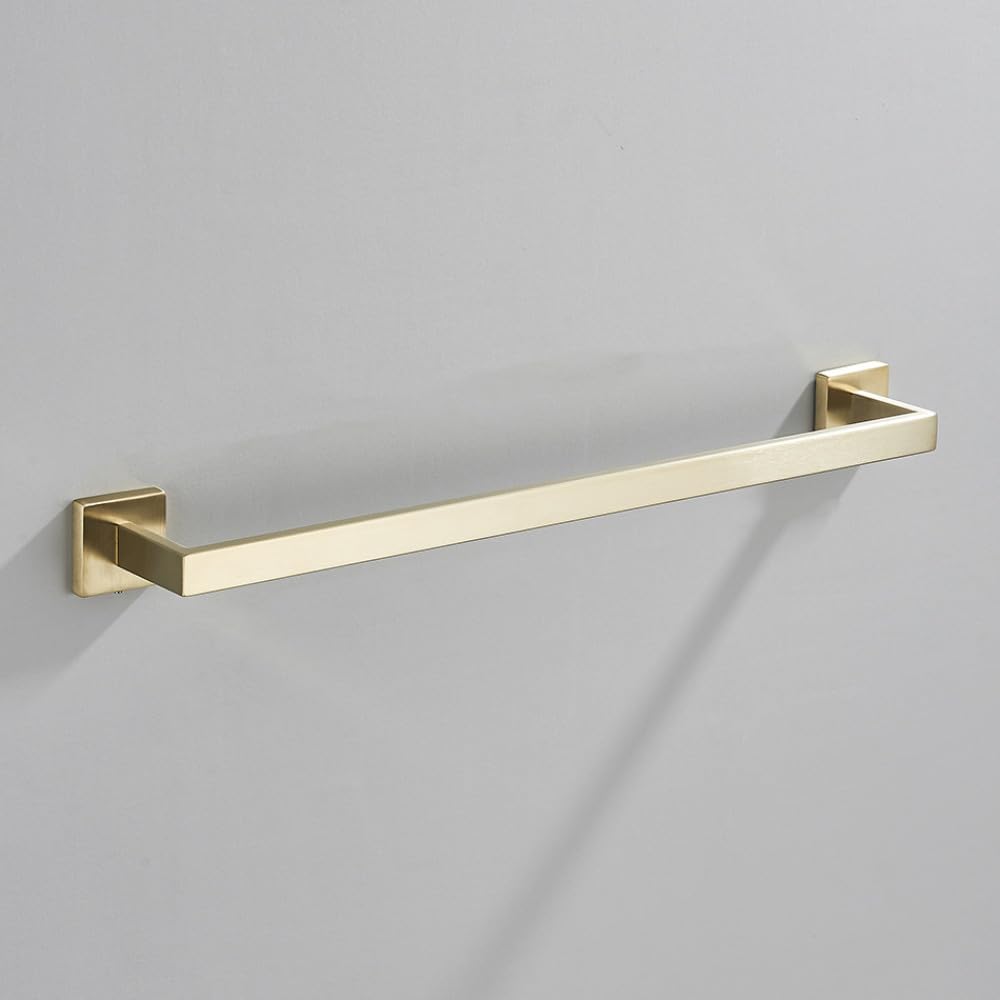 Accessoires de salle de bain or brossé pour créer une ambiance spa moderne chez soi