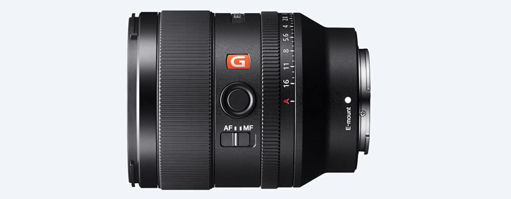Sony SEL-35F14GM - Obiettivo Grandangolare a Focale Fissa 35mm F1.4, Serie G-Master, Mirrorless Full-Frame & NP-FZ100 - Batteria originale ricaricabile per Fotocamere Alpha 6600, 7C, 7M3