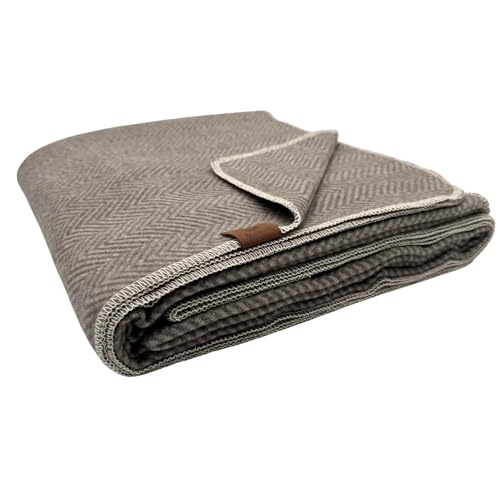ELFINIO Flanelldecke Elfenweich Fischgrät-Muster (Erdbraun/Felsgrau) Made in Austria – weiche & warme Kuscheldecke Wohndecke aus Baumwolle für...