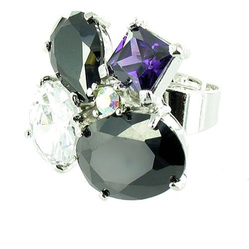 Anillo de cóctel de diseño para brillar en tus eventos y fiestas
