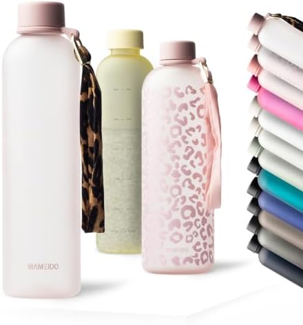 MAMEIDO Trinkflasche Kohlensäure geeignet aus Tritan 1 l Rosé Quartz | auslaufsicher, BPA-frei mit abnehmbarer Trageschlaufe – Wasserflasche für Sport, Schule & Büro