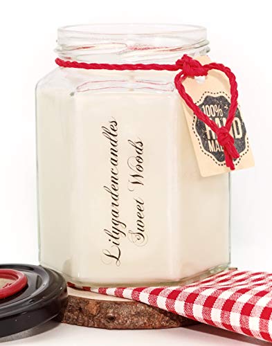 Lilygardencandles Vela aromática de madera dulce Cover
