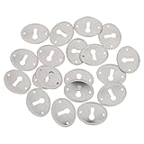 Installation : l’outil de cache-trous de meuble simplifie la pose de cache-trous de serrure, transformant les projets de restauration en réalisations rapides et réussies