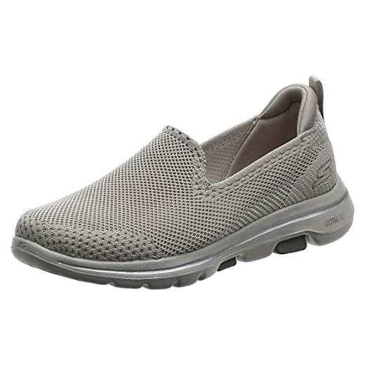 Skechers Women's Go Walk 5-Prized Sneaker