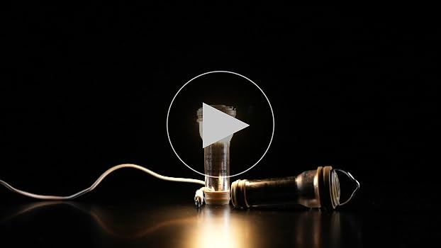 CARGO CONTAINER AIR LIGHTブラック4本 充電器&ケース付 CARGO CONTAINER AIR LIGHTブラック4本ケース充電ドック - メルカリ