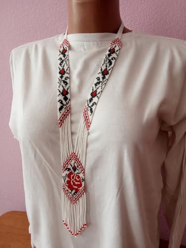 Collier Gerdan ukrainien rose, l'authenticité d'un bijou traditionnel fait main - 3