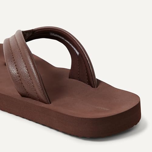 Image of Amazon Essentials Unisex Kids' Thong Flip Flop for Boys and Girls