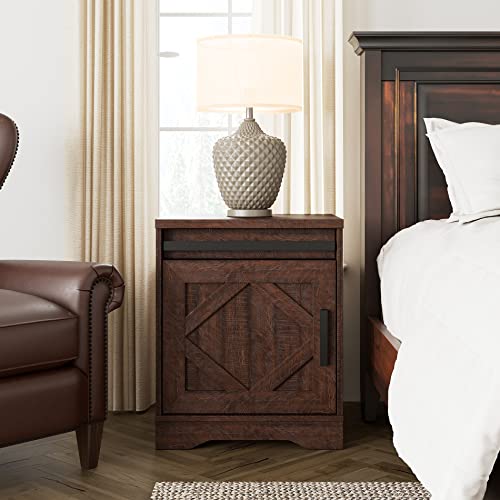 Image of WAMPAT 24.3 inch H Vintage Farmhouse Style End Table