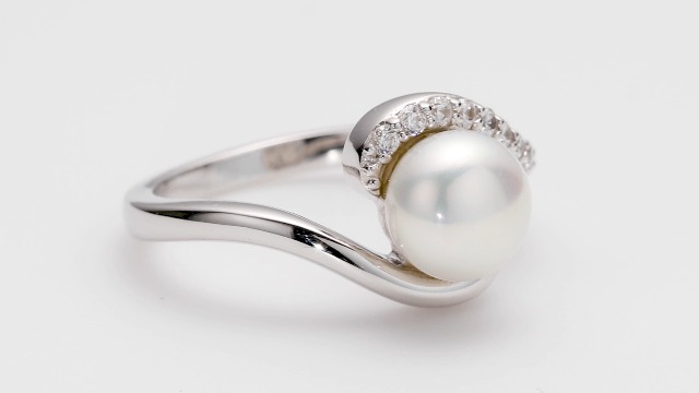 Amazon.com: PEORA Freshwater Cultured White Pearl Bypass Ring in