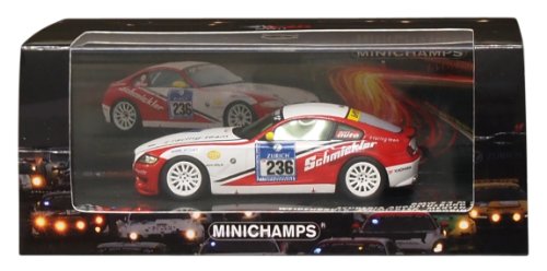 BMW Z4 M Coupé Minichamps 2011 le cadeau idéal pour passionné de circuit Nürburgring