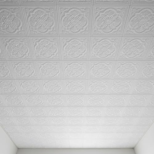 Azulejos de techo florales para tapar manchas de humedad sin hacer obras 6