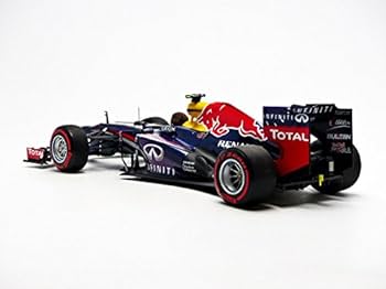 限定品　1/18 PMA　レッドブルRB9 ブラジルGP ウェバー　ラストラン Amazon | PMA 1/18 インフィニティ レッドブル RB9 ブラジル