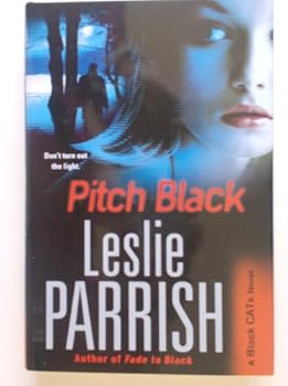 Hardcover Pitch Black (A Black CATs Novel) Book