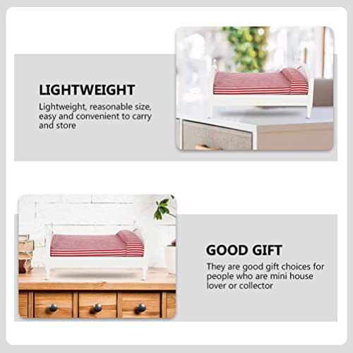 STOBOK 1: 12 Puppenhaus Möbel Bett Miniature Puppenhaus Bett Puppenhaus Doppelbett mit Matratze Und Holznachttisch für Puppenhaus Dekoration – Bild 7