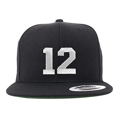 Gorra snapback bordada con número 12 hilo blanco miniatura 1