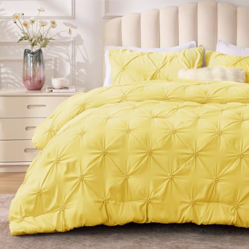 BEDELITE Light Yellow Queen Comforter Set (3 pcs)