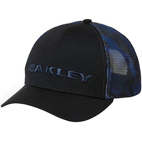 Oakley Men's Tech Trucker Print Golf Hat