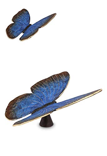 Mini-urne en bronze papillon brun : un objet d'art cinéraire sculpté