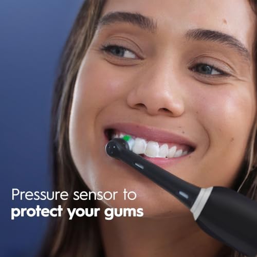 Image of Oral-B Pro 1000 Rechargeable Electric Toothbrush, Black