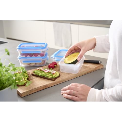 Foto von EMSA Clip & Close Frischhaltedosen-Set, rechteckig, 3 x 0,55 L, Aufbewahrungsboxen, 100 Prozent dicht, spülmaschinen-, gefrier-, mikrowellenfest, Transparent, Blau, Made in Germany, 508570