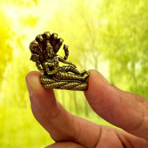 Purpledip Rare miniature idole en laiton Vishnu reposant sur le serpent Sheshnag en pose d'Ananthasayanam : statue de collection avec finition très fine détaillée (12698T)
