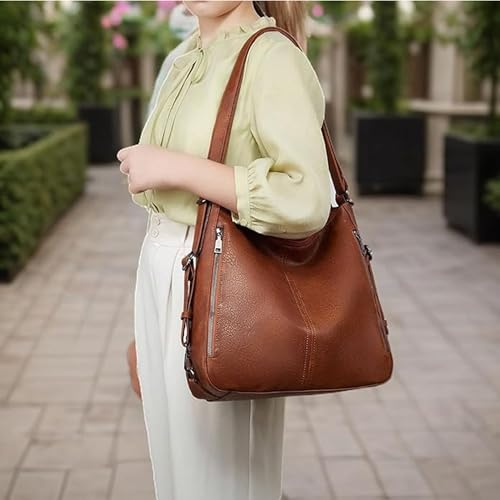 Womanix faux leather sling bag – image 3