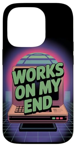 Works on My End ? Programmer Funny PC Error Retro Graphic �X�}�z�P�[�X iPhone 14 Pro �p