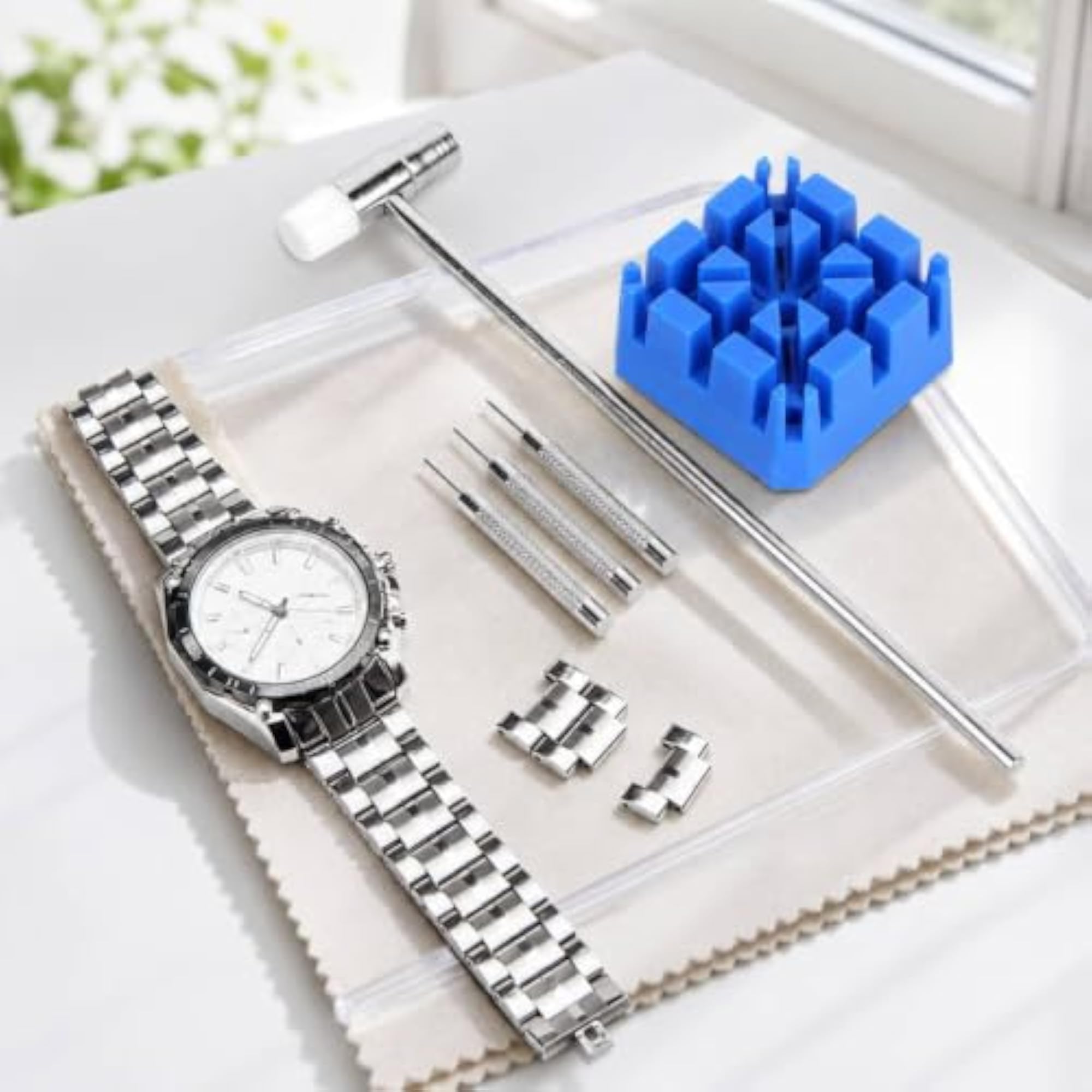 Compact Strap Pin Remover Tool for DIY Watch Repairs