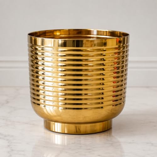 Image of ecofynd 1 Pack Metal Plant Pots (7 inch), Indoor Small Planter Flower Pots, Home Garden Decor Planter for Living Room Bedroom Interior (Gold Finish, POT049)