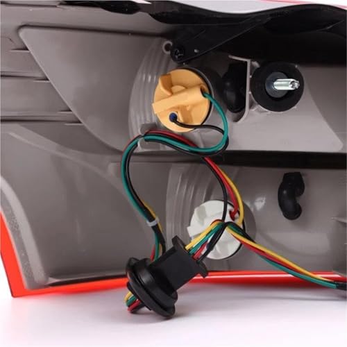 Luz trasera para Ford Focus LW que mejora la seguridad al aparcar de noche 3