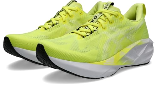 Image of ASICS Men's NOVABLAST 5 Running Shoes