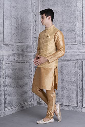 Image of Ethluxis Men's Silk Blend Kurta Set