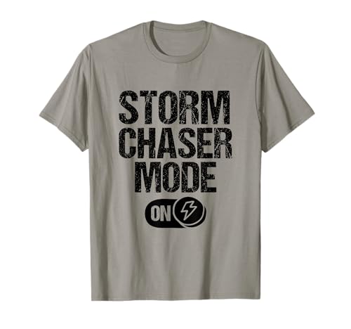 Retro Vintage Storm Chaser Meteorologist Storm Chasing T-Shirt